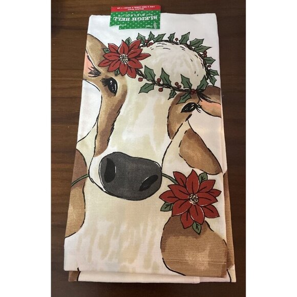 Sleigh Bell Bistro Santa Cow Christmas Holiday Kitchen Tea Towel‎ 16 X 26 NEW - Picture 1 of 2